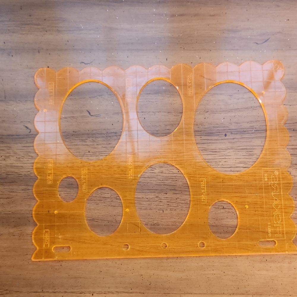 Fiskars Stecil Templates - Picture 4 of 8